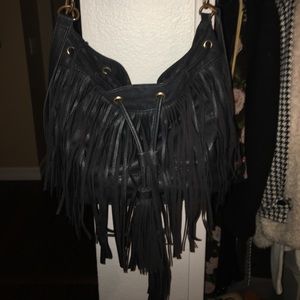 Fringe bucket bag